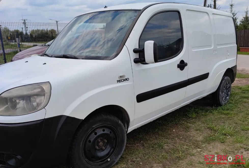 2005' Fiat Doblo photo #3