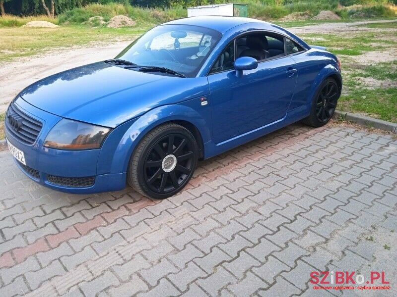 2002' Audi TT photo #1