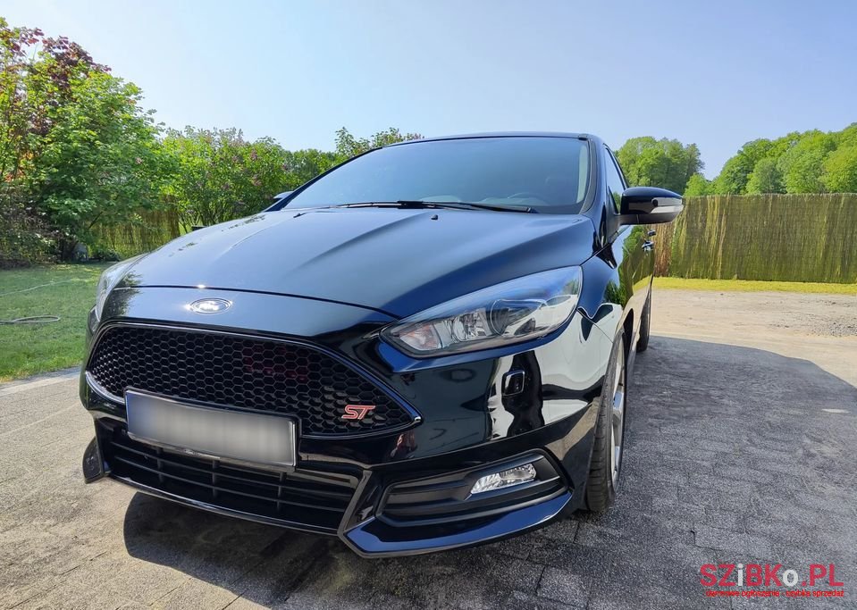 2018' Ford Focus photo #1