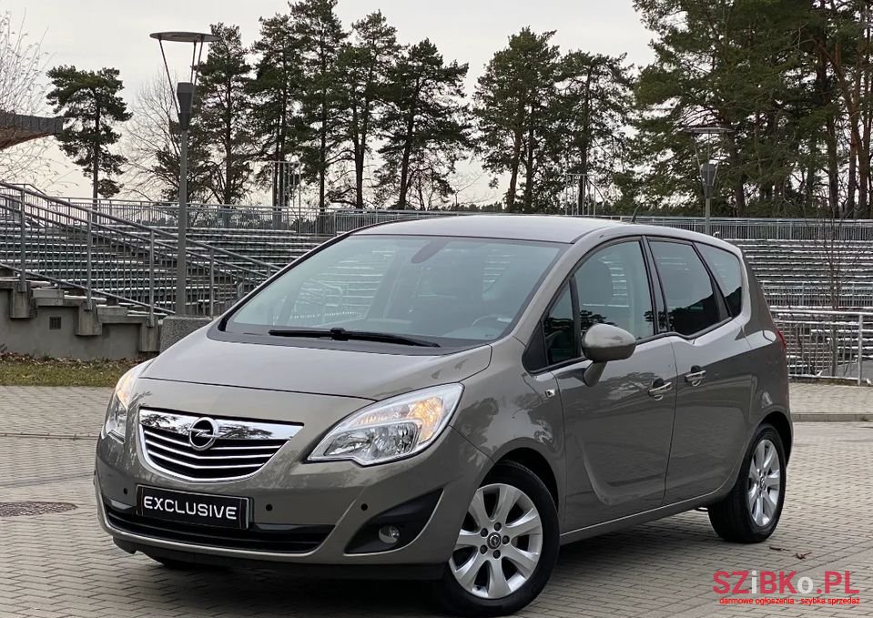 2013' Opel Meriva Cosmo photo #3