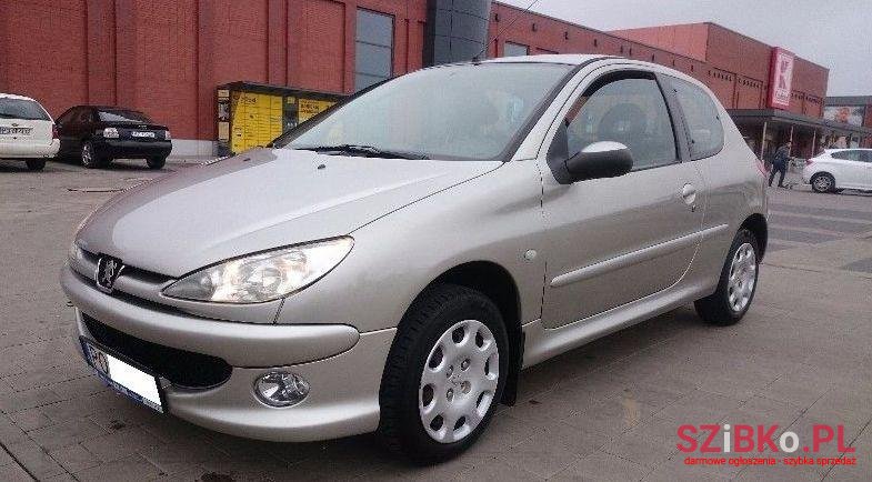 2003' Peugeot 206 photo #2