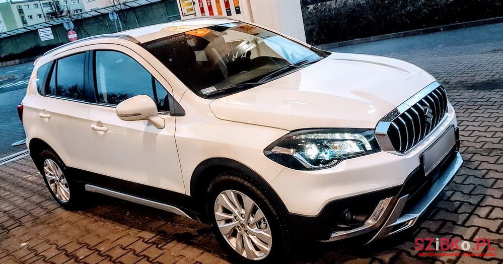 2018' Suzuki SX4 S-Cross 1.0 T Premium photo #1
