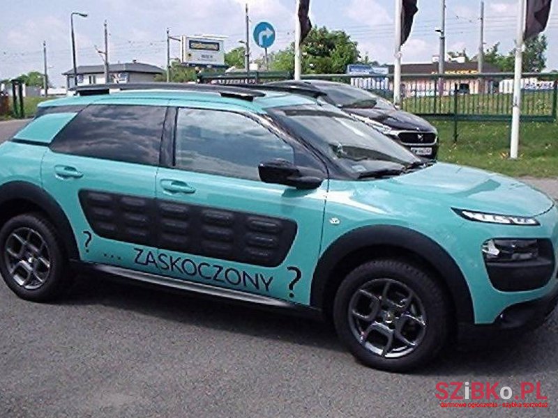 2015' Citroen C4 Cactus photo #2