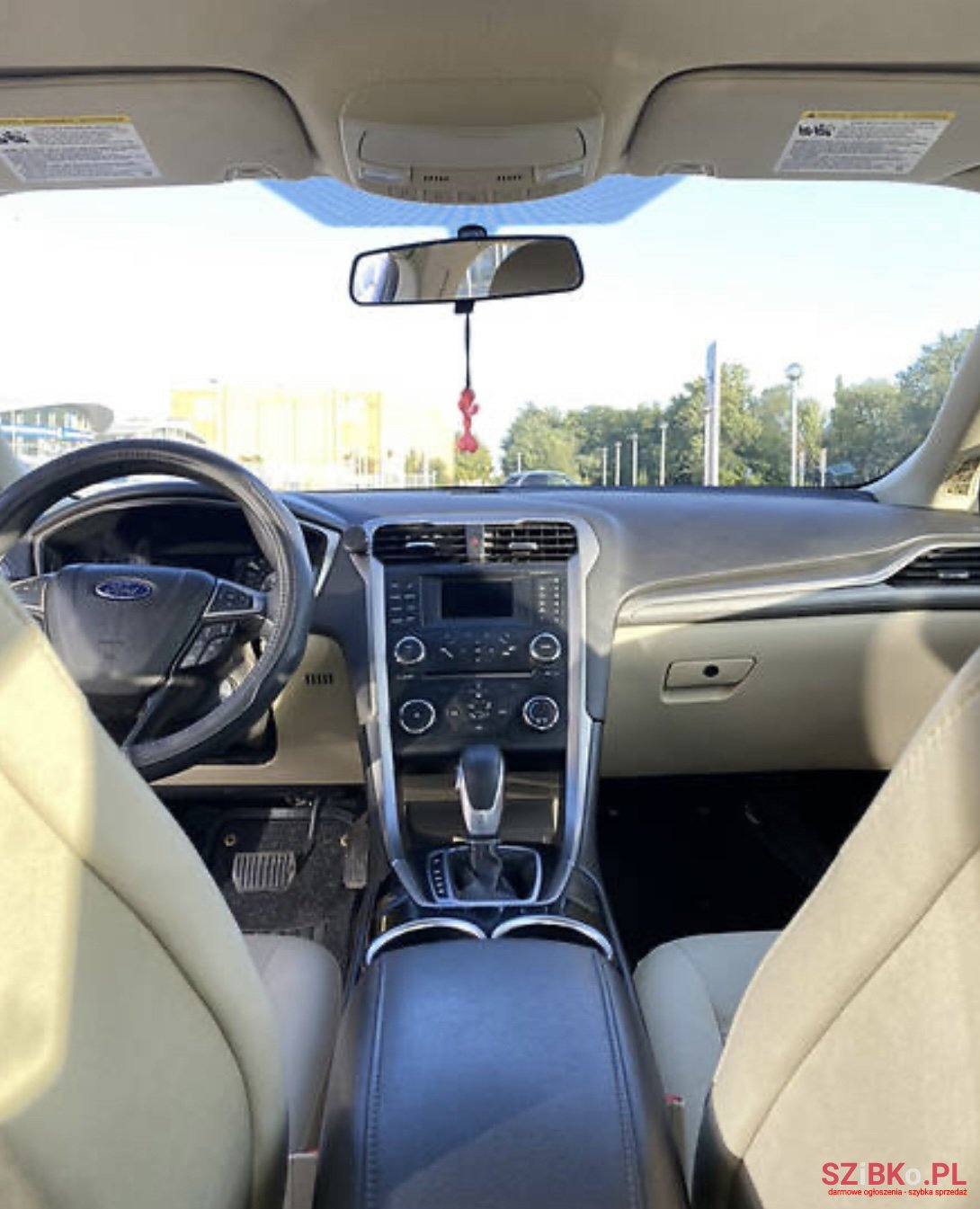 2013' Ford Fusion photo #7