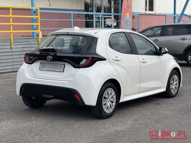 2021' Toyota Yaris 1.5 Comfort photo #4