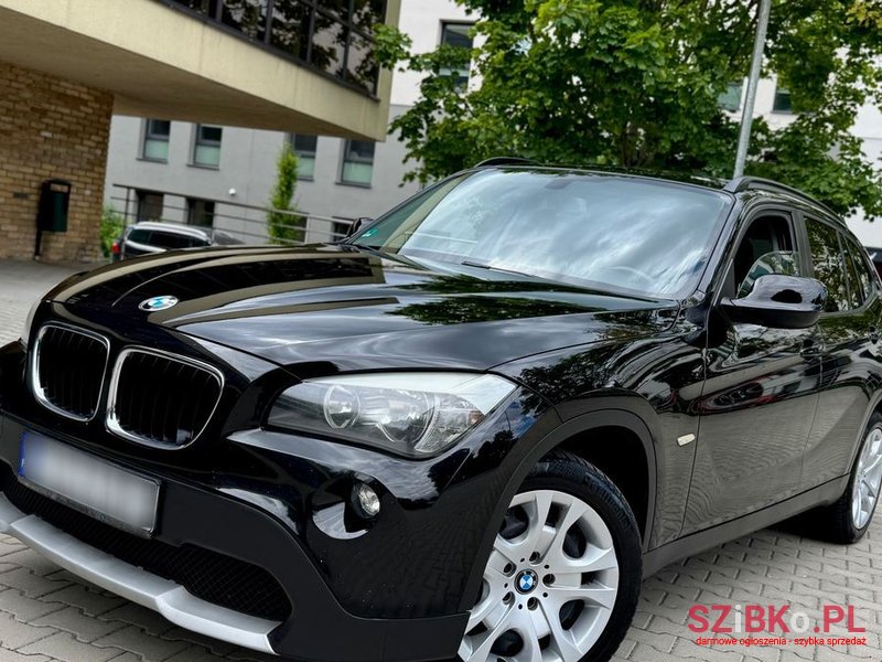 2011' BMW X1 Sdrive18D Xline photo #1