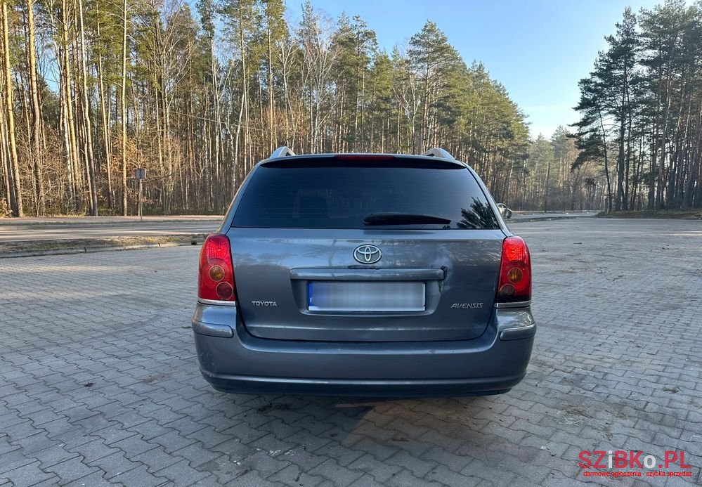 2003' Toyota Avensis 1.6 Vvt-I Terra photo #5