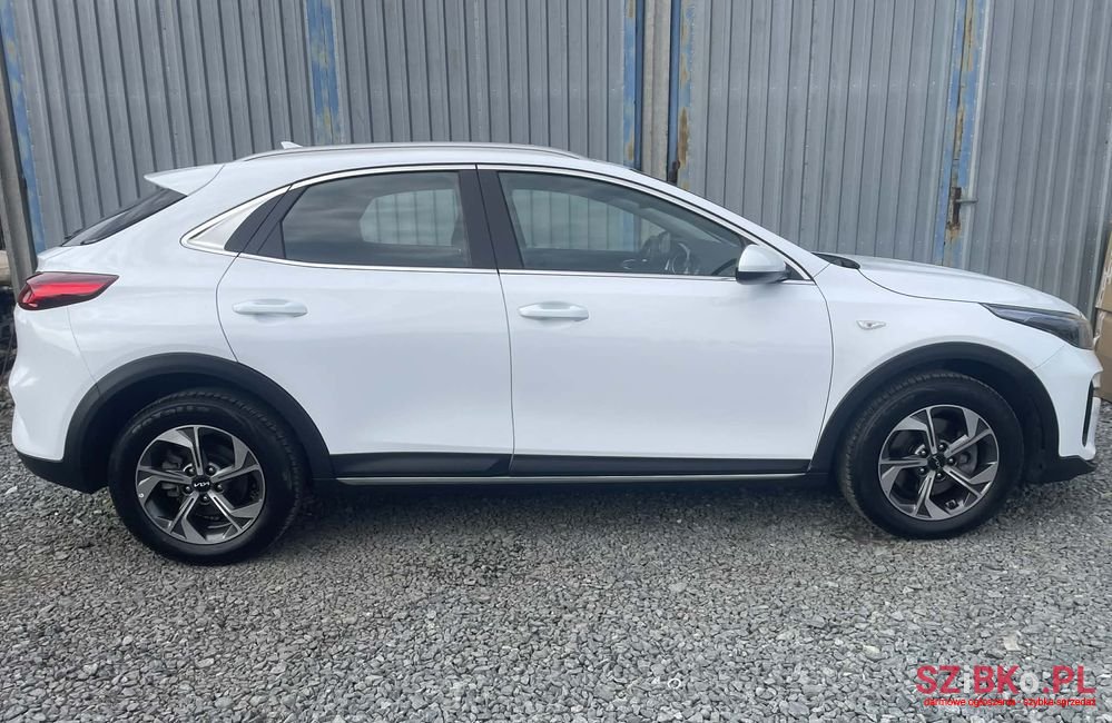 2024' Kia XCeed photo #2