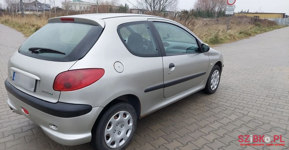 2006' Peugeot 206 photo #5