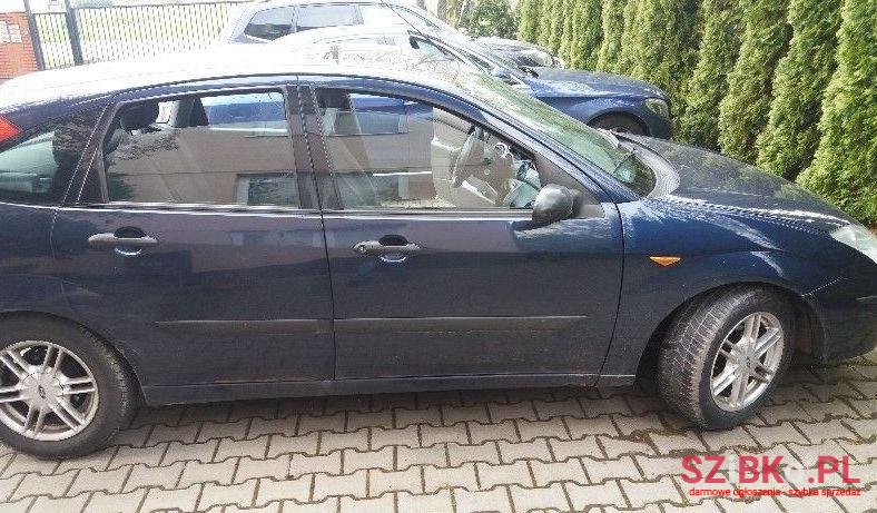 2002' Ford Focus photo #1