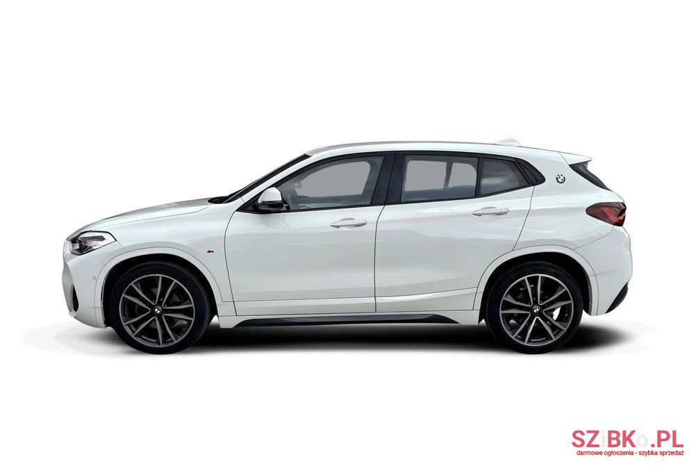 2022' BMW X2 Sdrive18I photo #2
