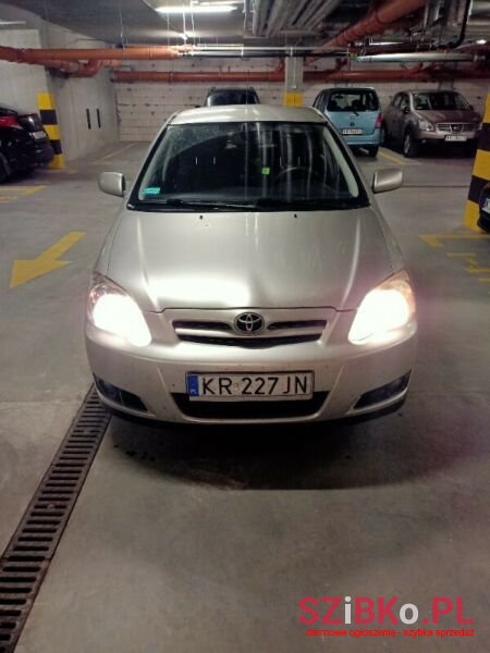 2005' Toyota Corolla photo #1