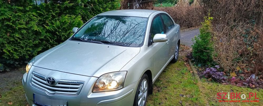 2006' Toyota Avensis 1.8 Vvt-I Luna photo #1