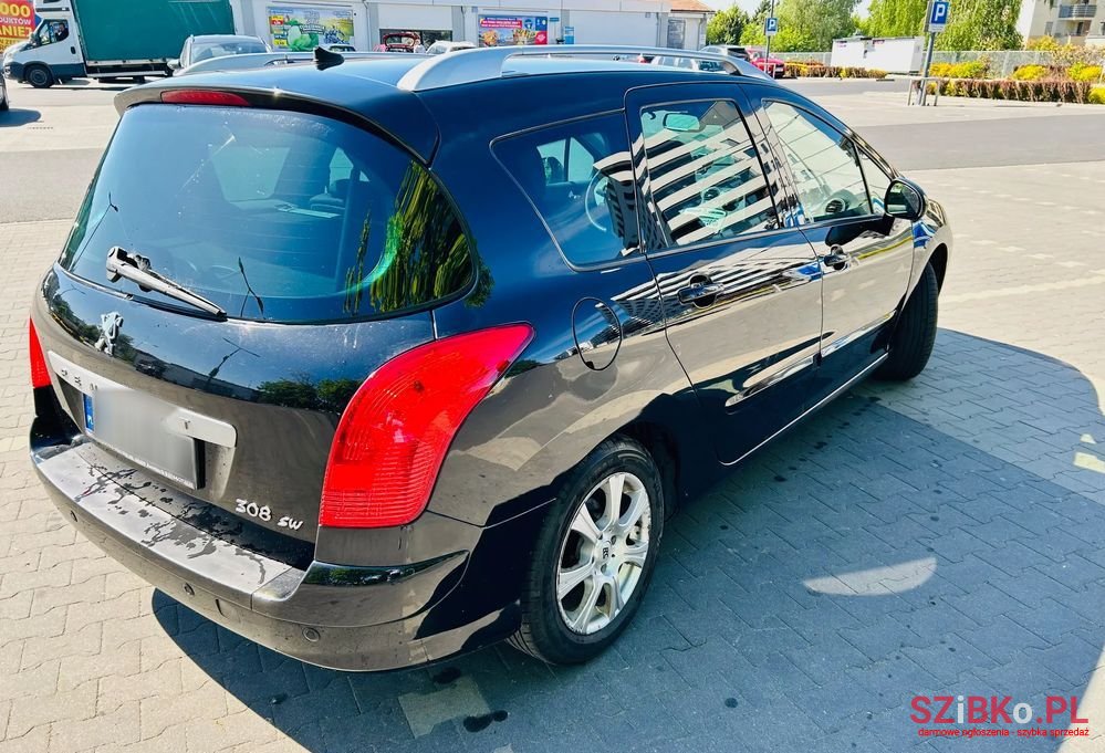 2010' Peugeot 308 photo #4
