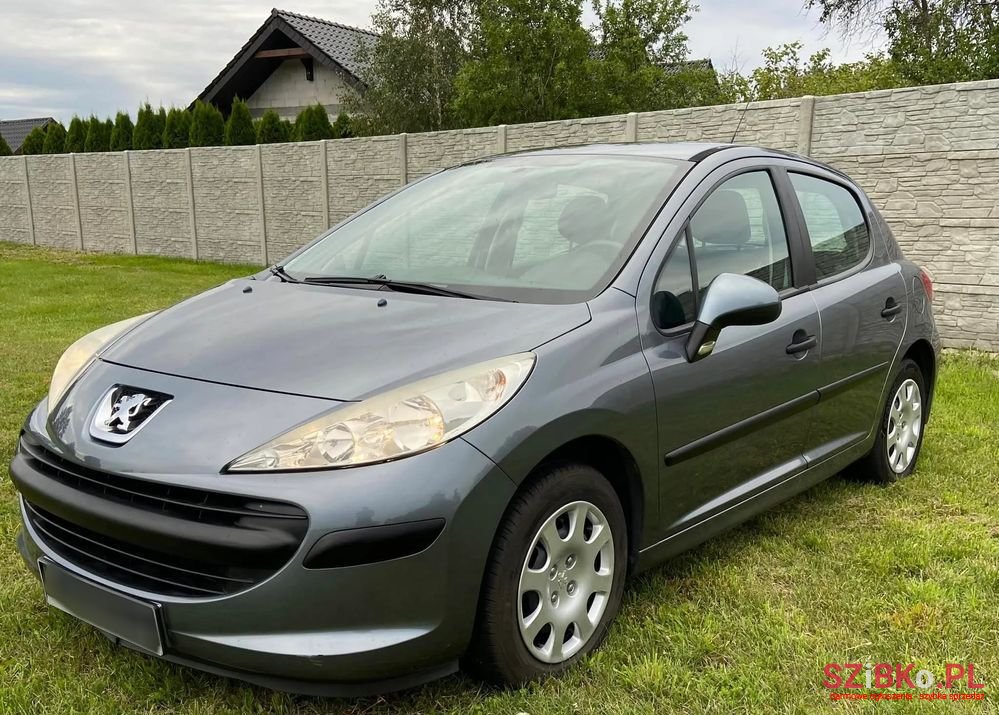 2009' Peugeot 207 photo #1