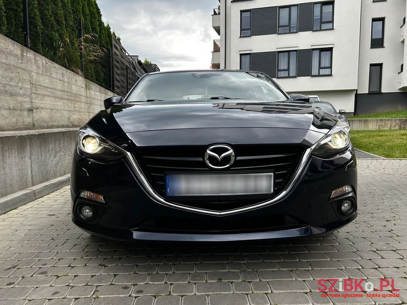 2014' Mazda 3 Skyactiv-G photo #3