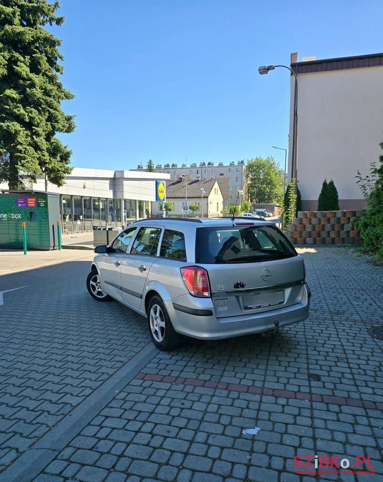 2005' Opel Astra Ii 1.8 Comfort photo #3