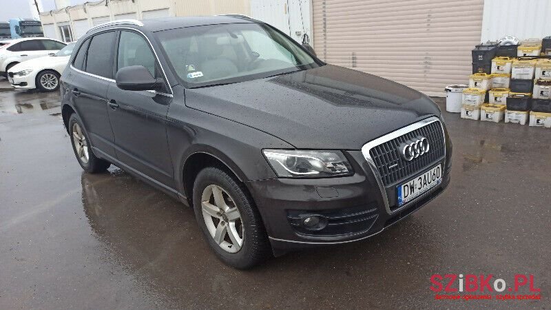 2011' Audi Q5 photo #5