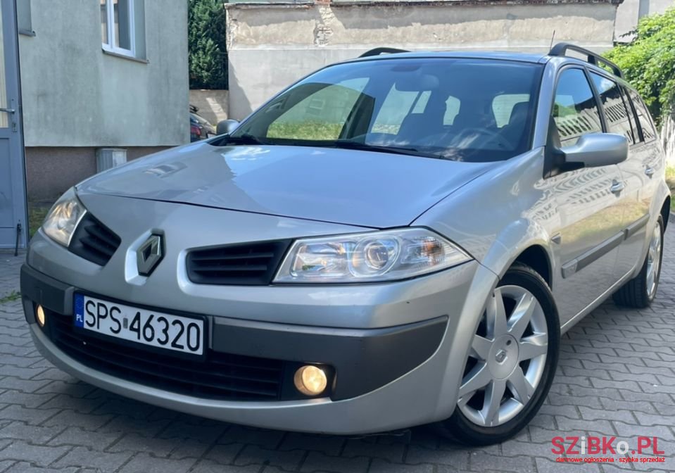 2006' Renault Megane photo #1