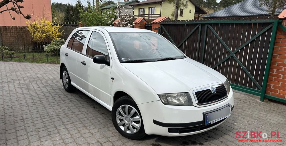 2003' Skoda Fabia photo #1