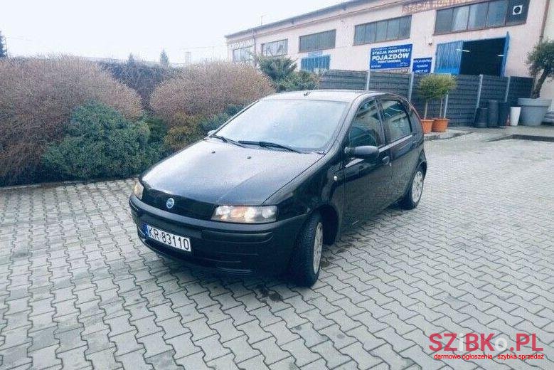 2002' Fiat Punto photo #1
