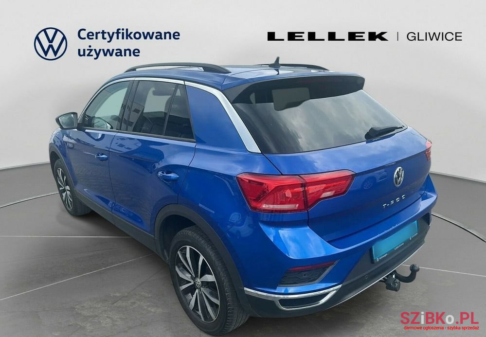 2019' Volkswagen T-Roc photo #6