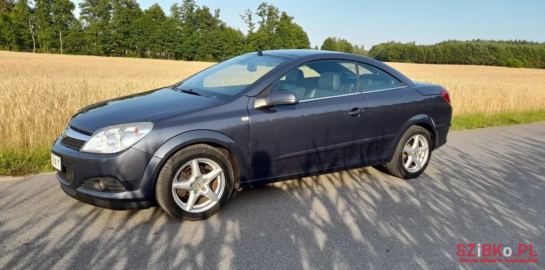 2007' Opel Astra photo #3