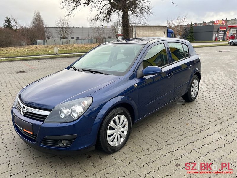 2006' Opel Astra 1.6 Cosmo photo #1