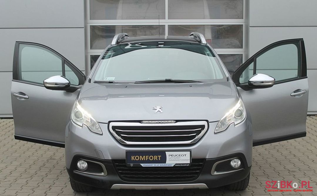 2015' Peugeot 2008 photo #3