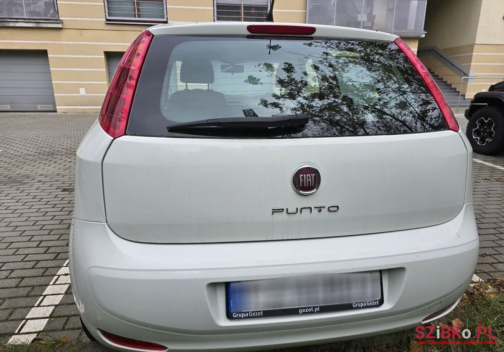 2017' Fiat Punto photo #3