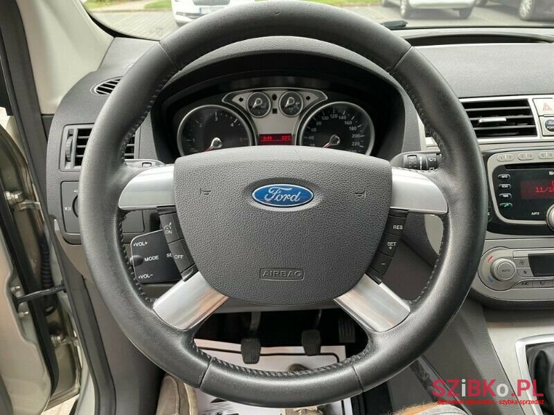 2008' Ford Kuga photo #5