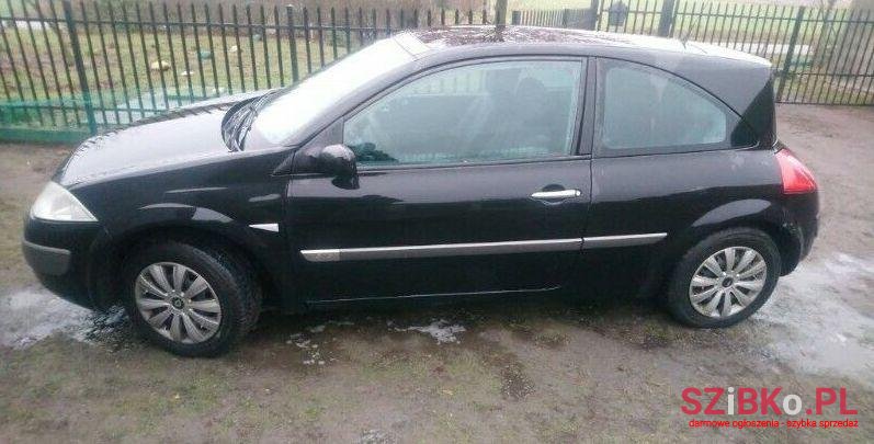 2003' Renault Megane photo #1