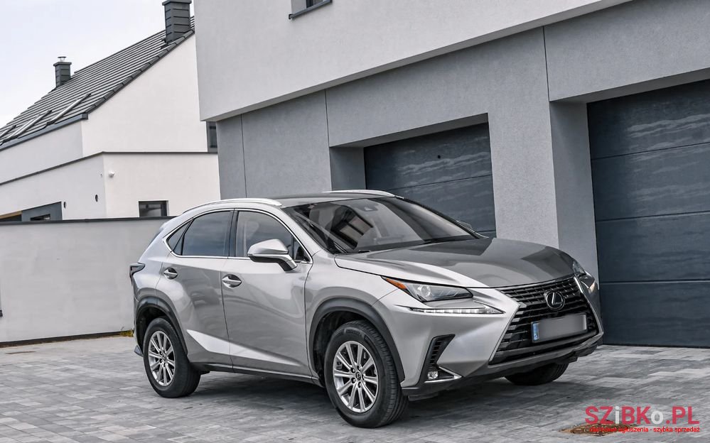 2020' Lexus NX 300 Elegance 2Wd photo #2