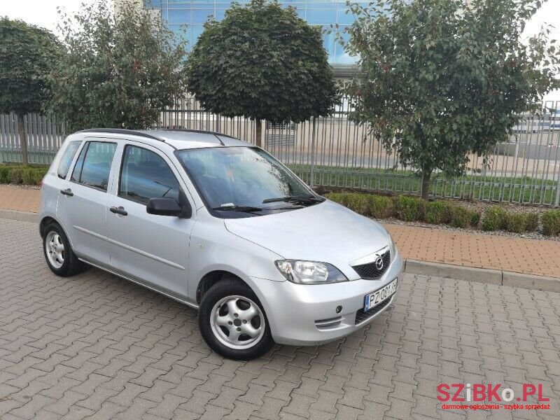 2003' Mazda 2 photo #3