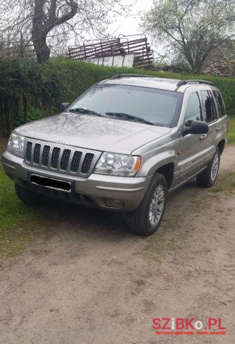 2002' Jeep Grand Cherokee photo #1