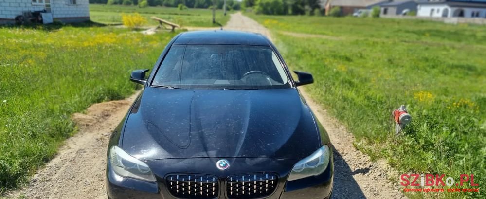 2012' BMW 5 Series 530I Luxury Line photo #6