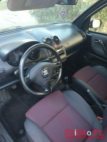 2003' SEAT Arosa photo #1