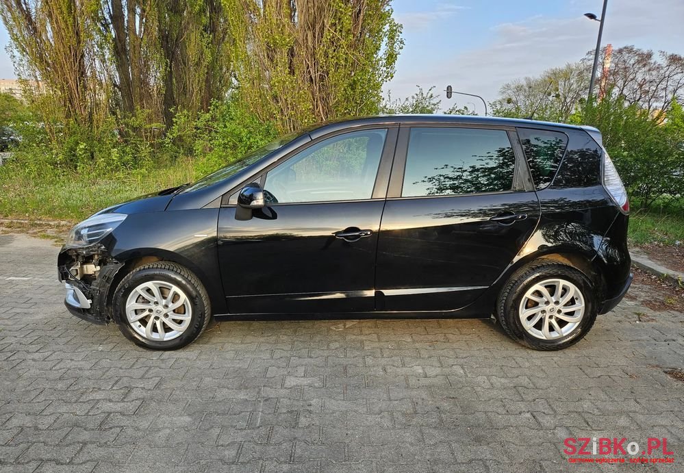 2016' Renault Scenic 1.5 Dci Limited photo #6