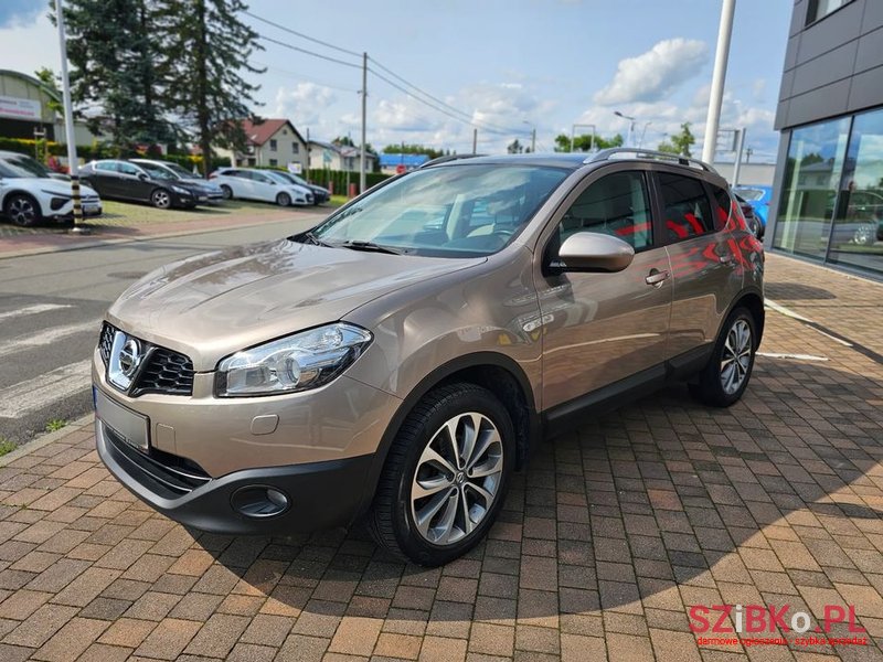2011' Nissan Qashqai photo #2