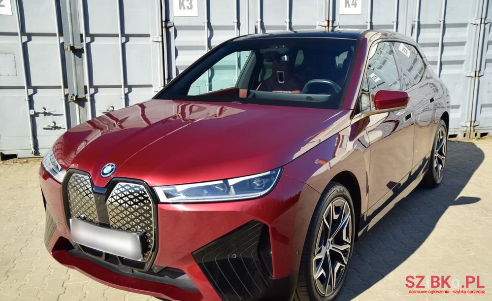 2022' BMW iX photo #3