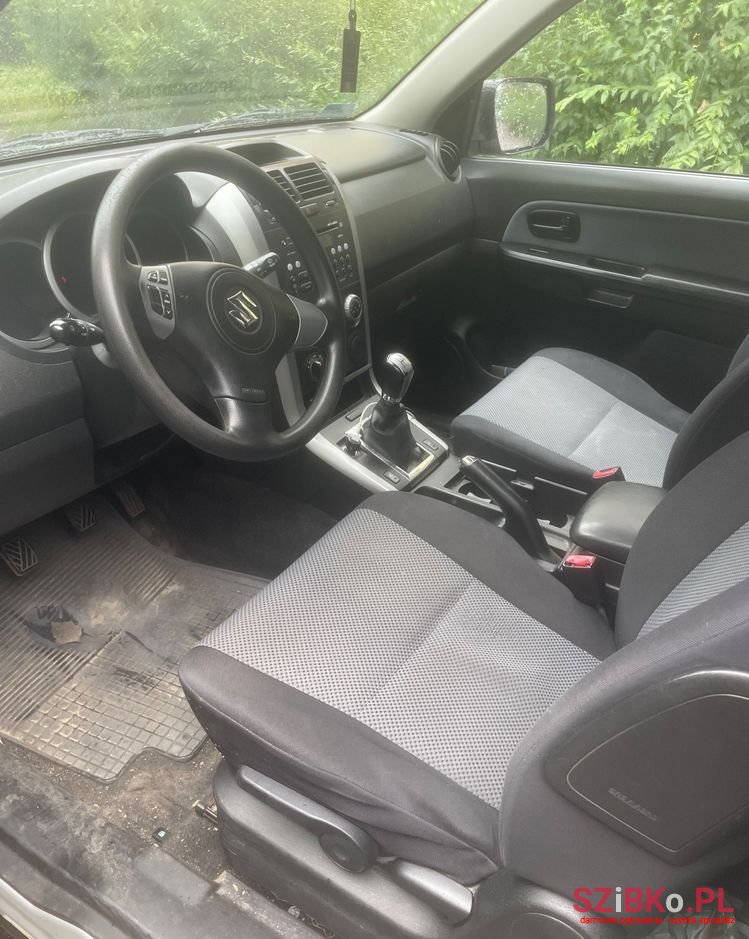 2007' Suzuki Grand Vitara 1.9 Ddis photo #6