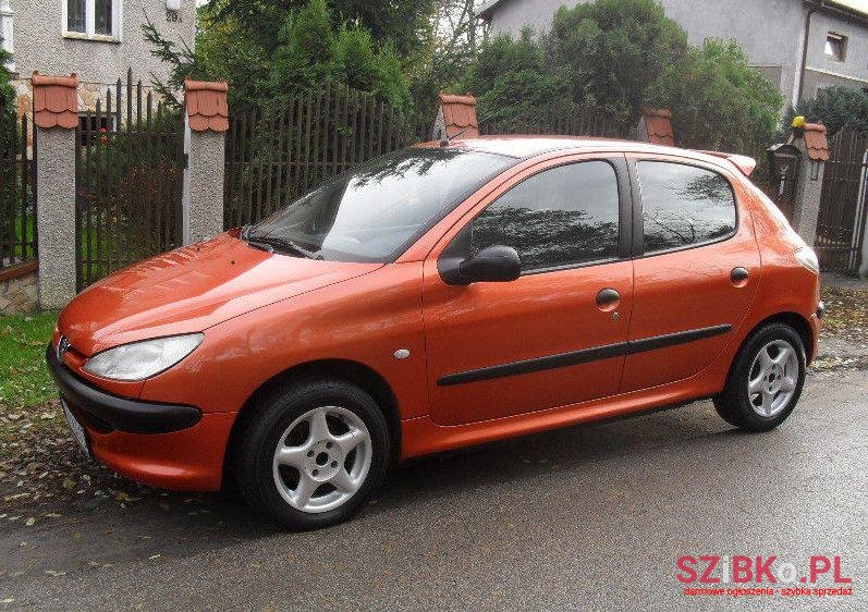2000' Peugeot 206 photo #2