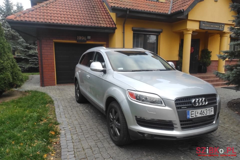2007' Audi Q7 photo #2