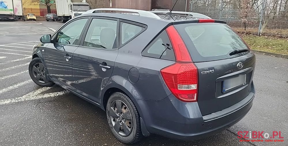 2010' Kia Ceed photo #5