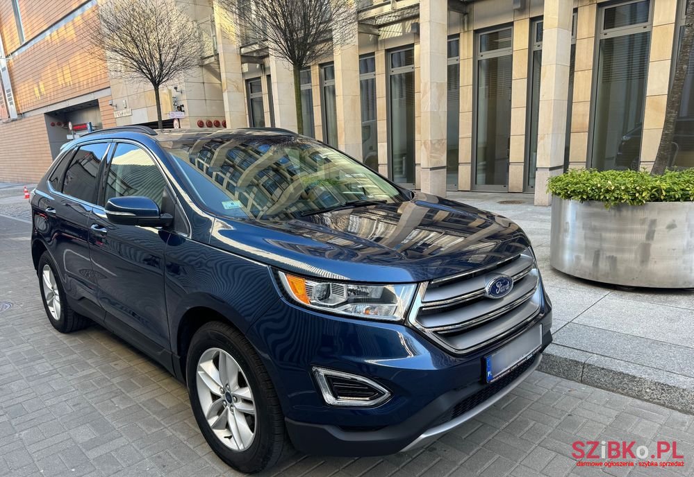 2017' Ford Edge photo #2