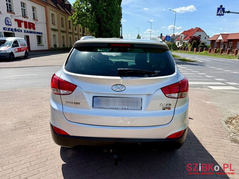 2010' Hyundai ix35 2.0 Crdi Premium photo #5