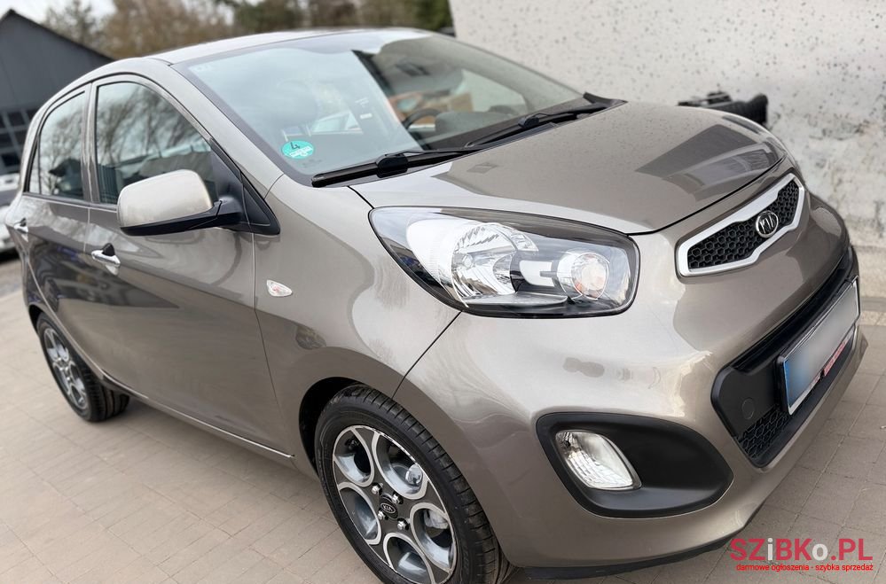 2011' Kia Picanto photo #1