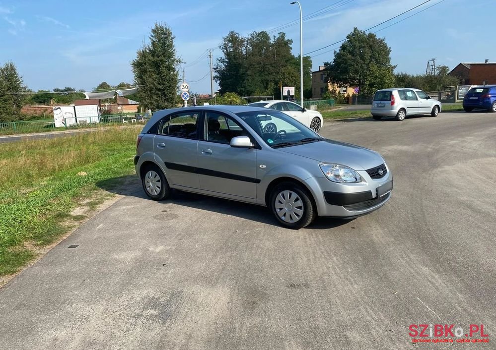 2007' Kia Rio photo #5