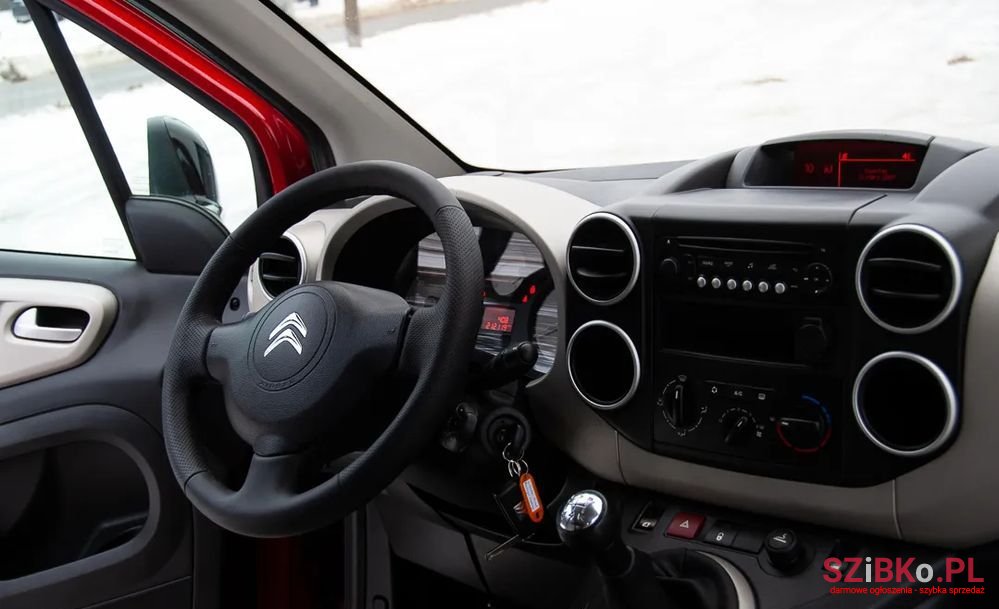2013' Citroen Berlingo photo #5