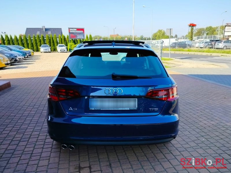 2015' Audi A3 1.4 Tfsi Attraction photo #5